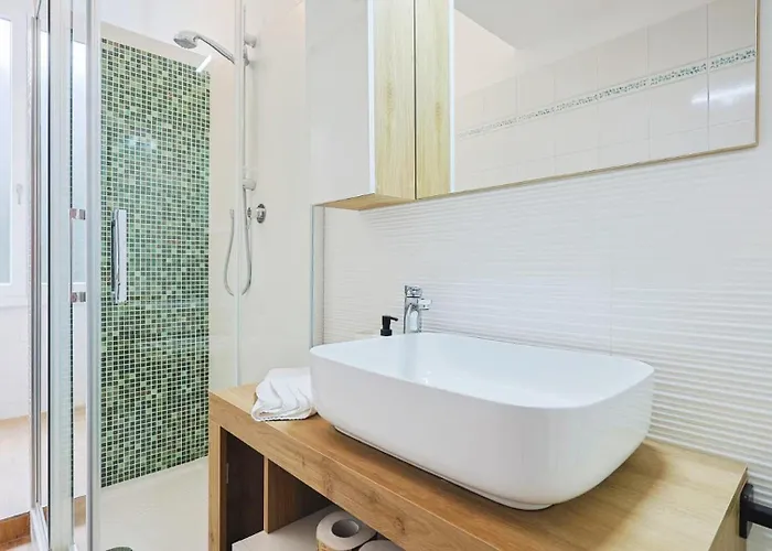 Apartamento San Pietro Comfy By Rentbeat Roma